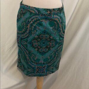 J crew size 8 green patterned the pencil skirt